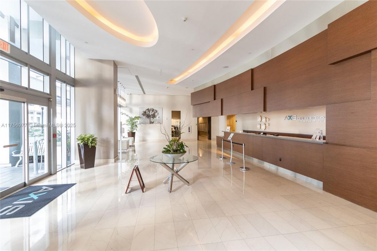 1111 SW 1st Ave, Unit 2423-N, Miami, FL 33130 Photo