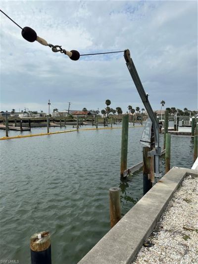 829 Oak St, Fort Myers Beach, FL 33931 Photo