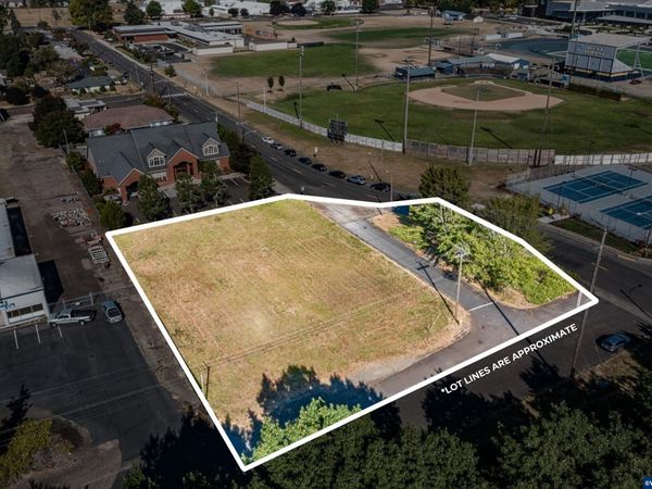 1040 24th (Next To) Av SE, Albany, OR 97322