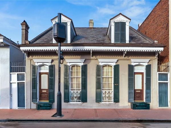 811 ORLEANS Avenue, New Orleans, LA 70116