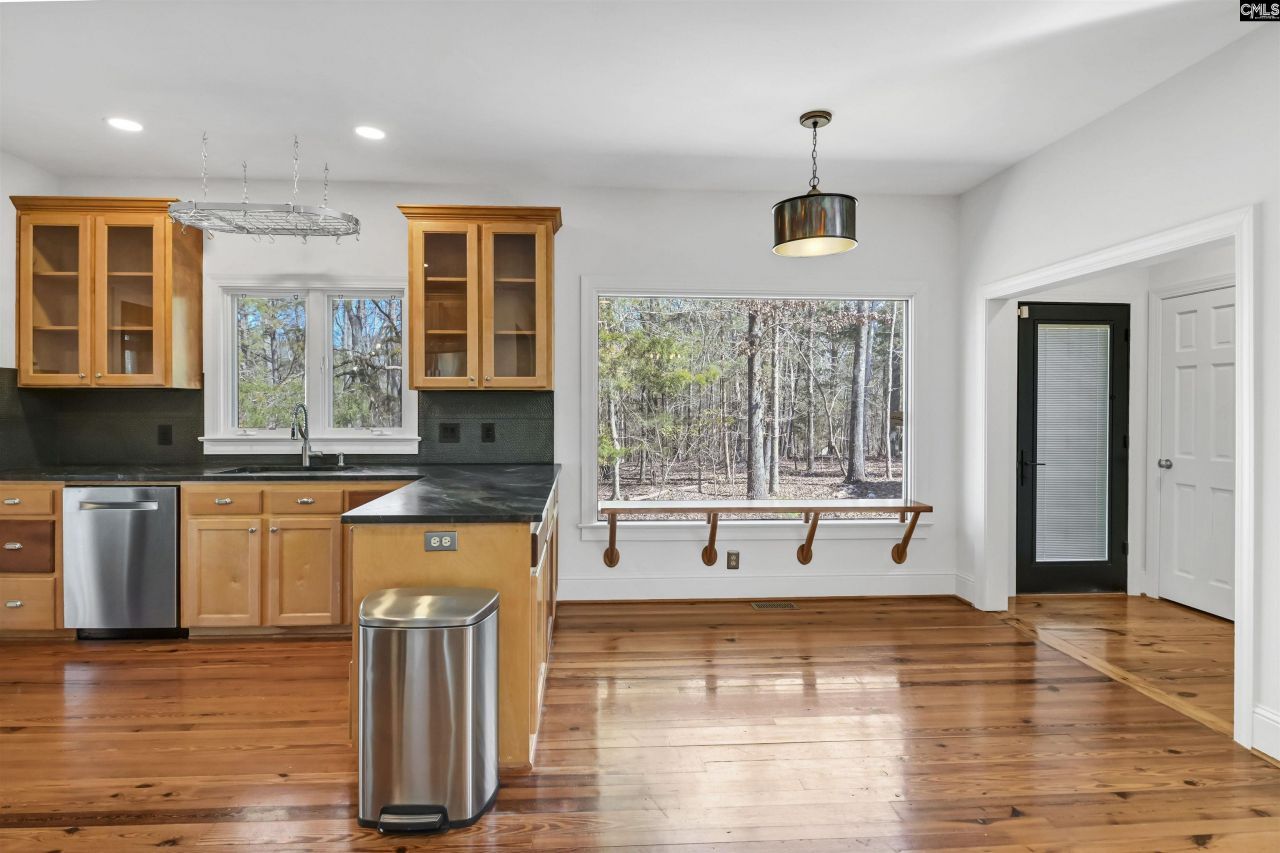 1241 Cardinal Drive Photo 15