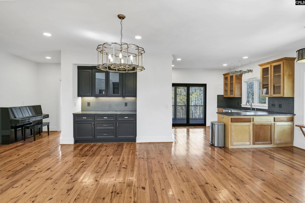 1241 Cardinal Drive Photo 16