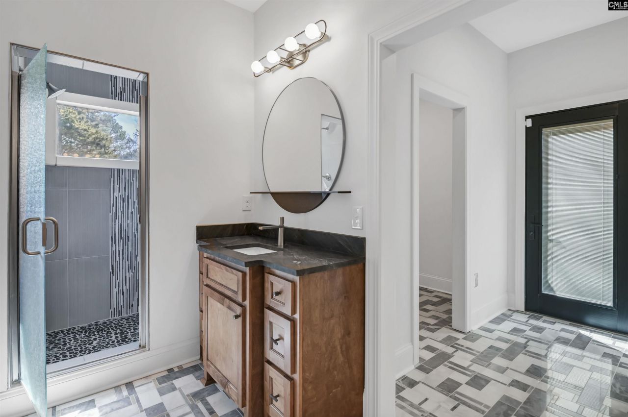 1241 Cardinal Drive Photo 34