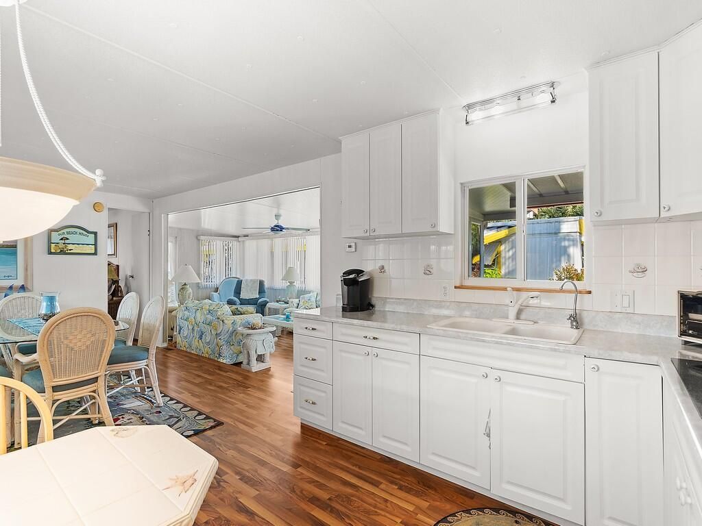 4743 NE Blue Heron Lane, Unit 7, Jensen Beach, FL 34957 Photo