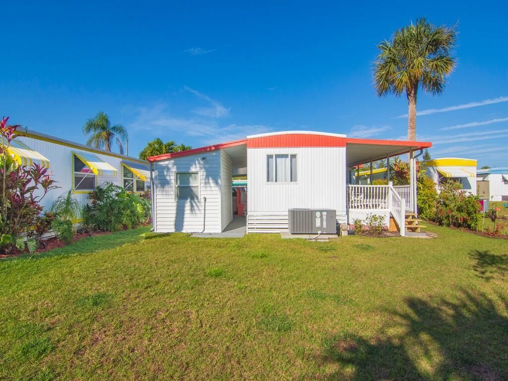 4743 NE Blue Heron Lane, Unit 7, Jensen Beach, FL 34957 Photo