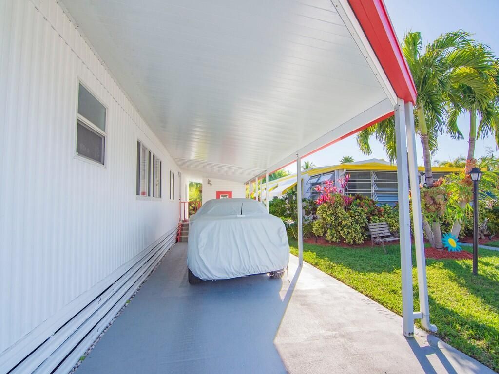 4743 NE Blue Heron Lane, Unit 7, Jensen Beach, FL 34957 Photo