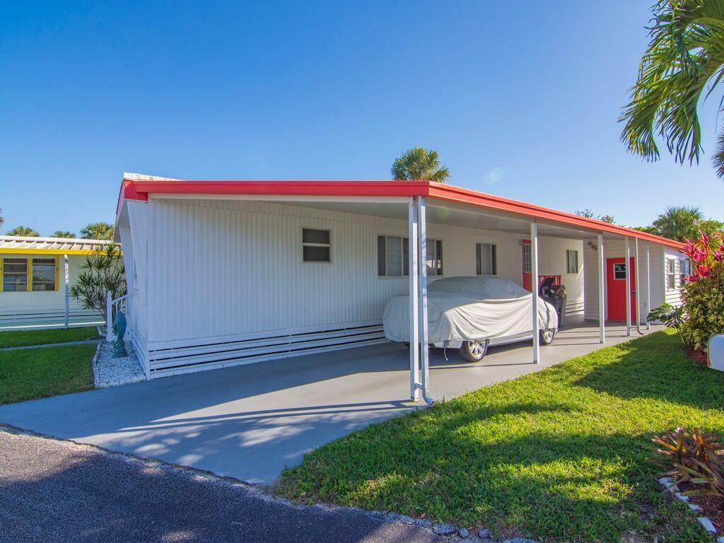 4743 NE Blue Heron Lane, Unit 7, Jensen Beach, FL 34957 Photo