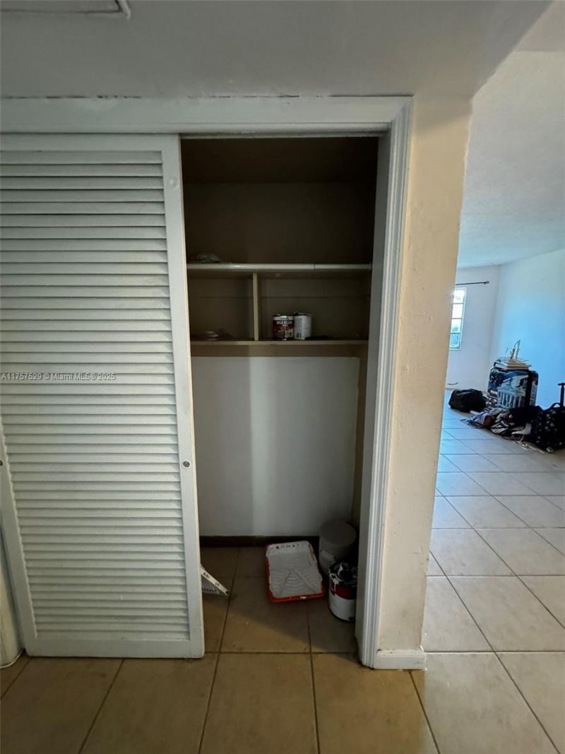 1601 NE Miami Gardens Dr, Unit 103, Miami, FL 33179 Photo