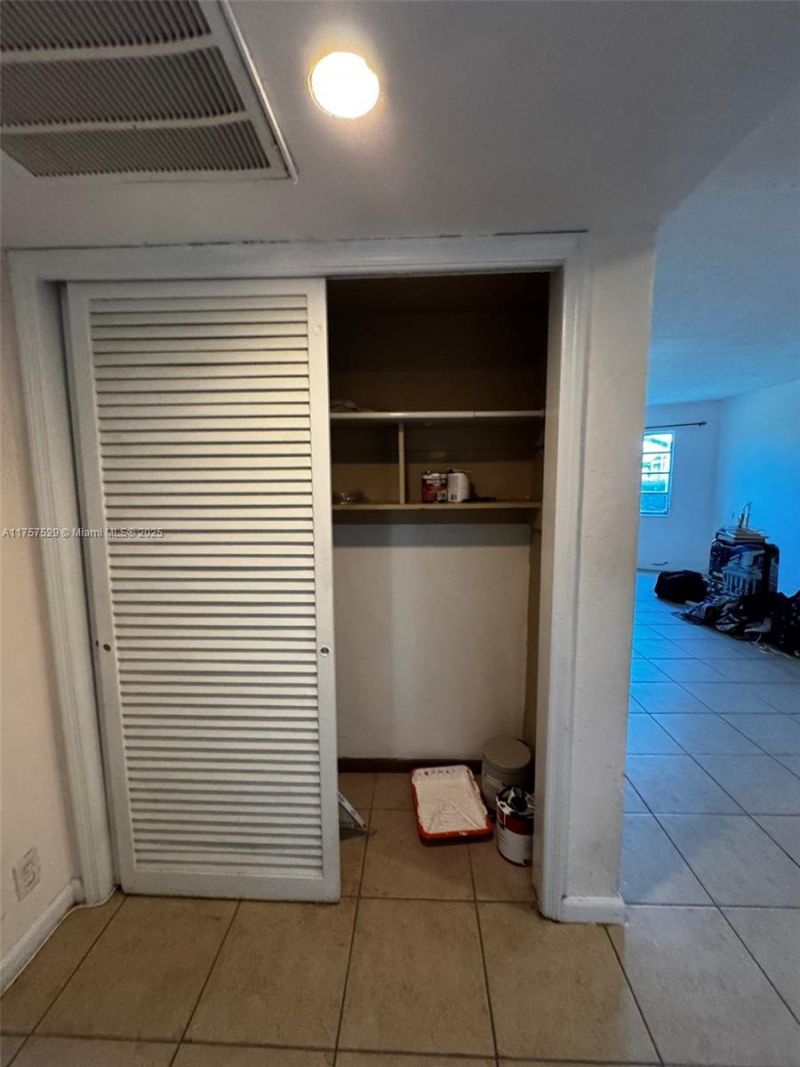 1601 NE Miami Gardens Dr, Unit 103, Miami, FL 33179 Photo