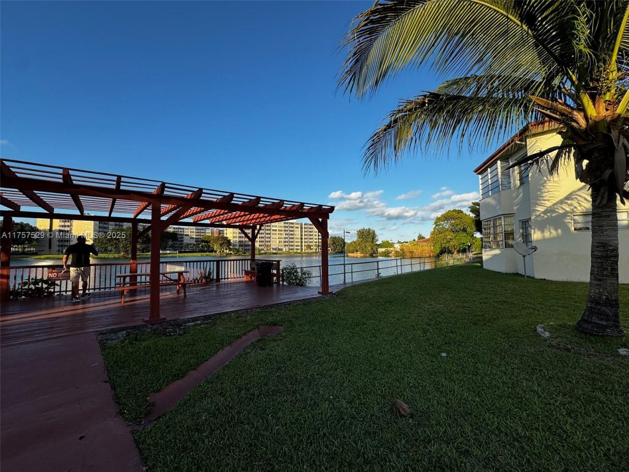 1601 NE Miami Gardens Dr, Unit 103, Miami, FL 33179 Photo