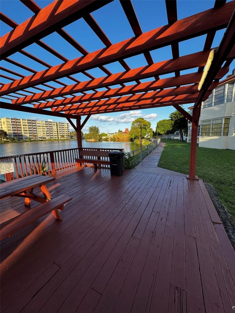 1601 NE Miami Gardens Dr, Unit 103, Miami, FL 33179 Photo