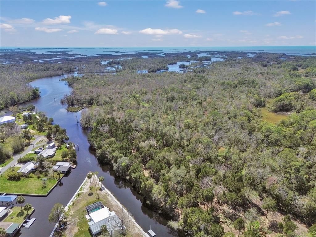 16 Palm Drive, Yankeetown, FL 34498 Photo