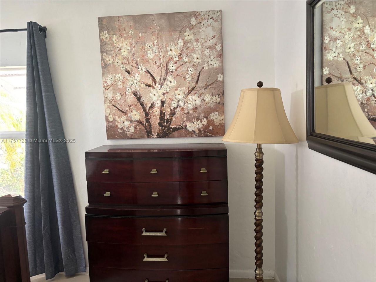 1283 NW 45th St, Miami, FL 33142 Photo