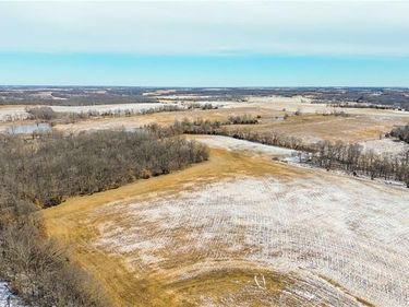 Highway C Highway, Albany, MO 64402