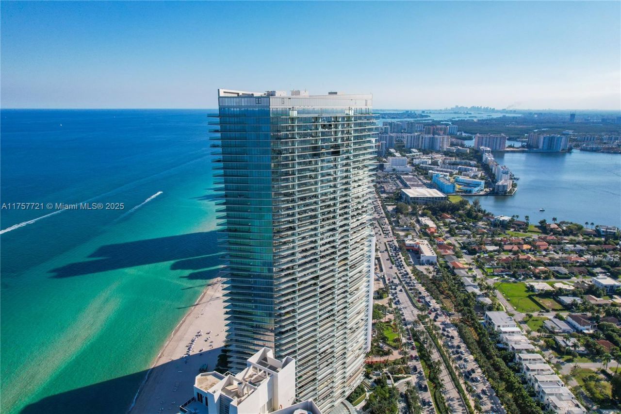 18975 Collins Ave, Unit 3703, Sunny Isles Beach, FL 33160 Photo