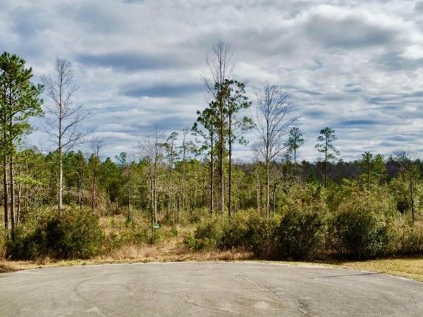 Broken Arrow, Kiln, MS 39556