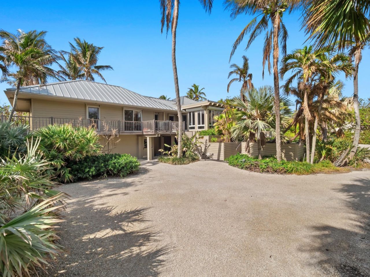 16530 Captiva Dr, Captiva, FL 33924 Photo