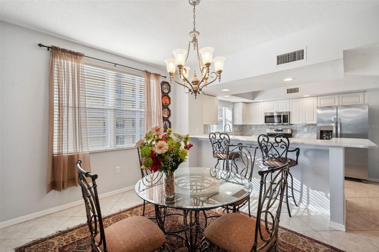 1200 Country Club Drive, Unit 2206, Largo, FL 33771 Photo