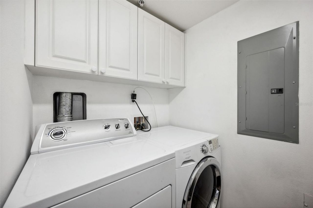 1200 Country Club Drive, Unit 2206, Largo, FL 33771 Photo