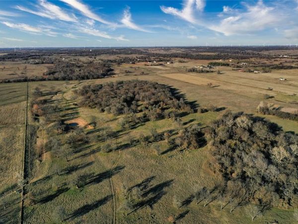 E Nabor Avenue, Marlow, OK 73055