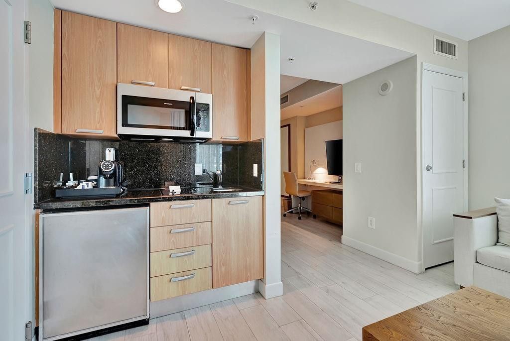 505 N Ft Lauderdale Bch Boulevard, Unit 1009, Fort Lauderdale, FL 33304 Photo