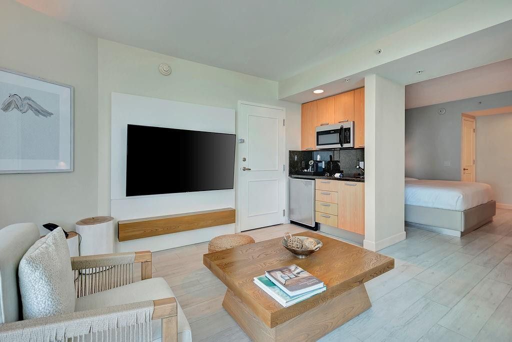 505 N Ft Lauderdale Bch Boulevard, Unit 1009, Fort Lauderdale, FL 33304 Photo