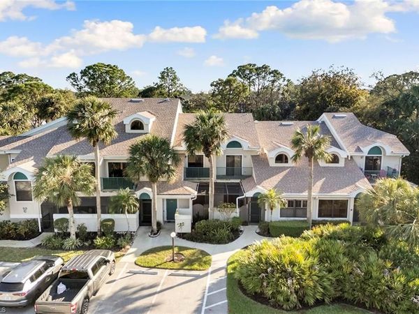 55 Emerald Woods DR, Unit C4, NAPLES, FL 34108