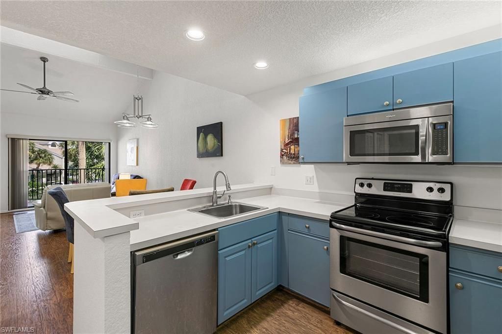 55 Emerald Woods Dr, Unit C4, Naples, FL 34108 Photo