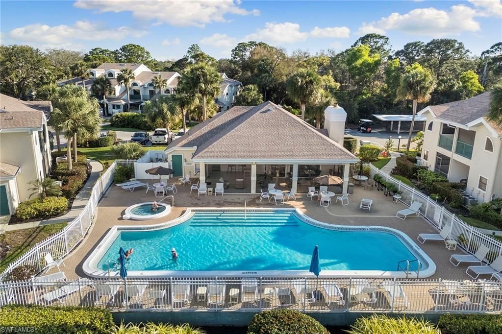 55 Emerald Woods Dr, Unit C4, Naples, FL 34108 Photo