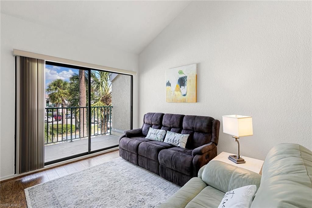 55 Emerald Woods Dr, Unit C4, Naples, FL 34108 Photo