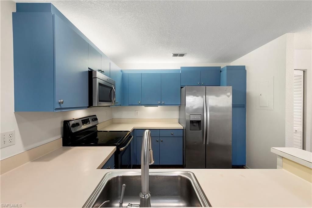 55 Emerald Woods Dr, Unit C4, Naples, FL 34108 Photo