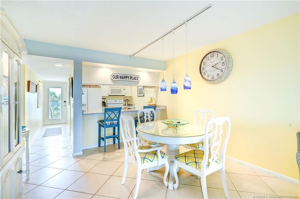 40 NE Plantation Road, Unit 311, Stuart, FL 34996 Photo