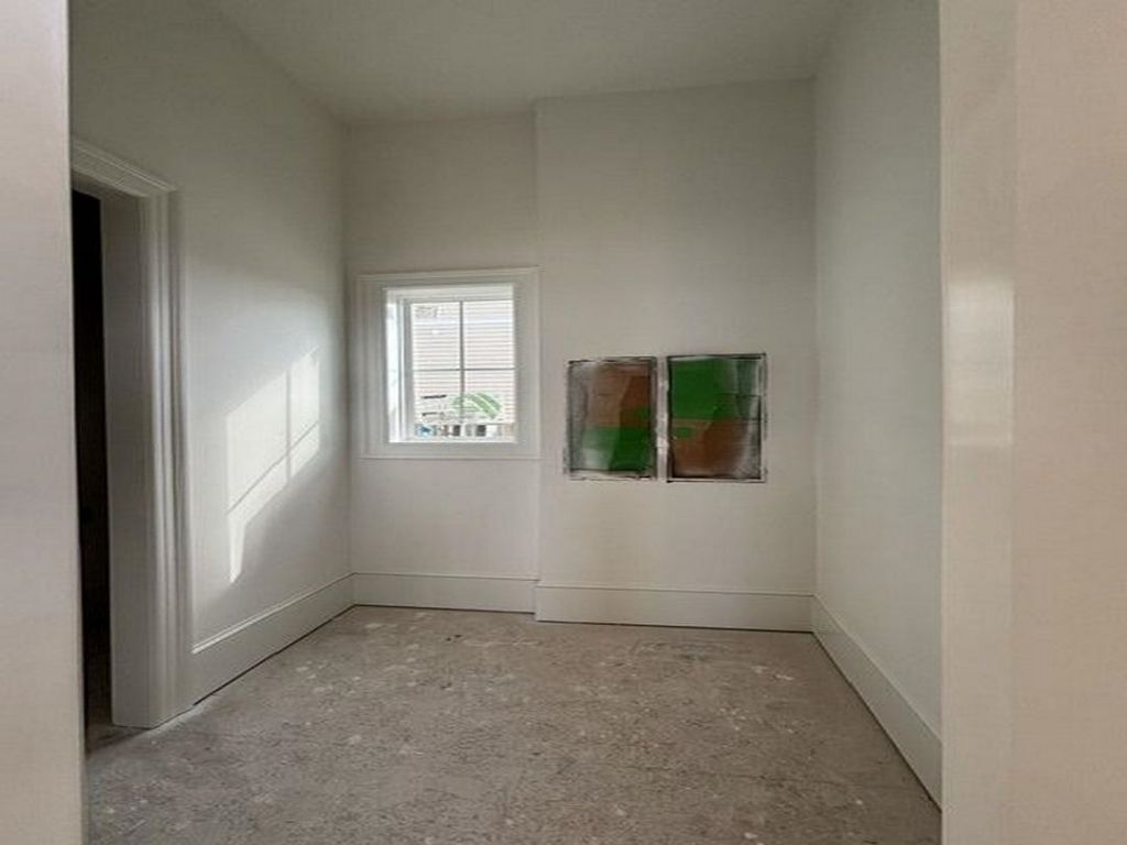 4710 Surf St. Photo 27