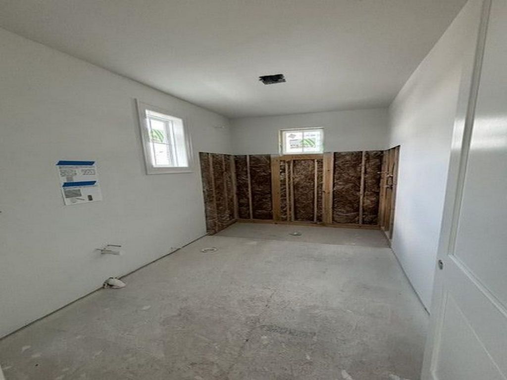 4710 Surf St. Photo 37