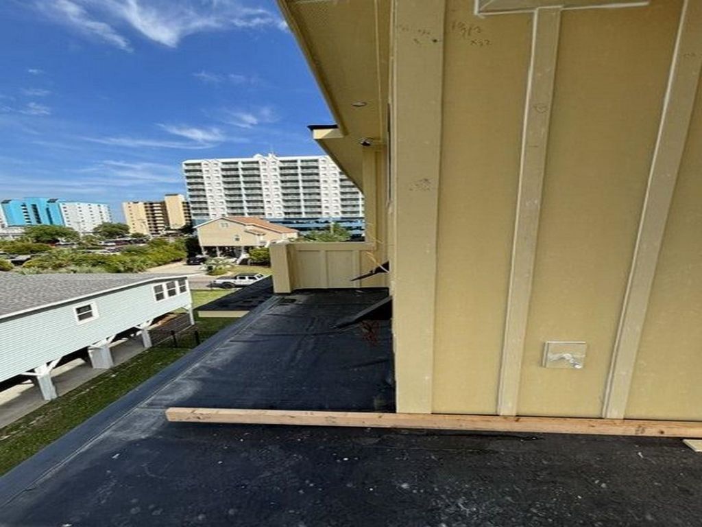 4710 Surf St. Photo 46