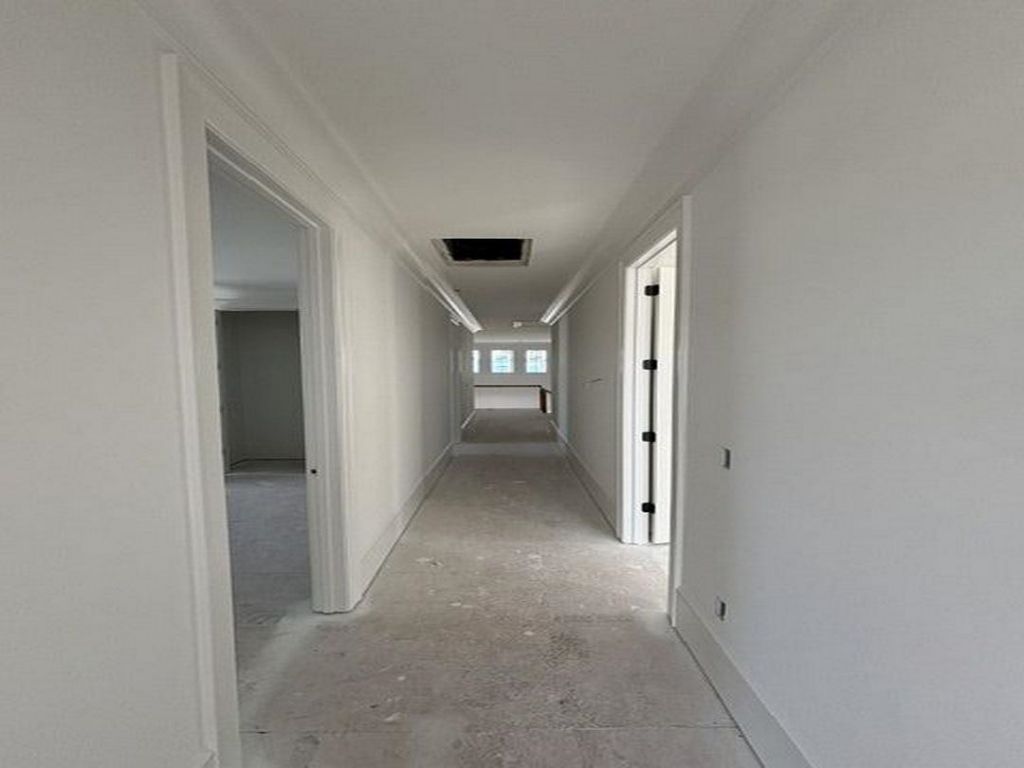 4710 Surf St. Photo 47