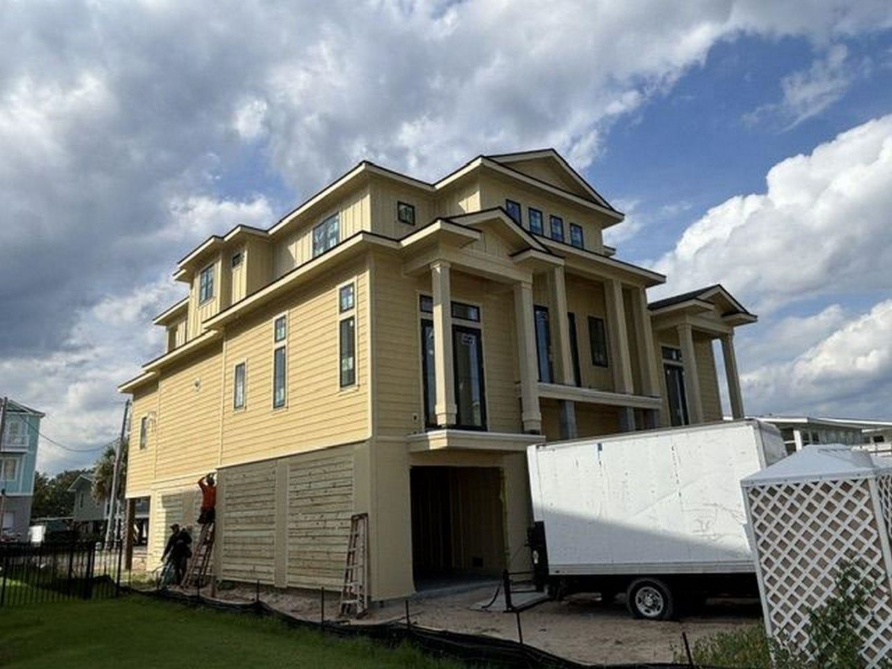 4710 Surf St. Photo 52