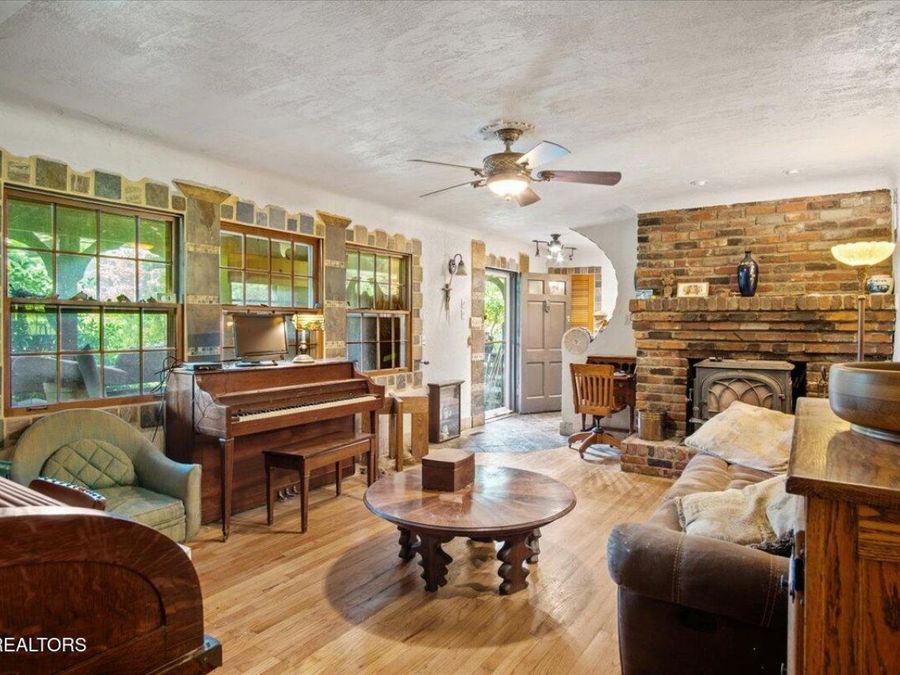 Property Image 10