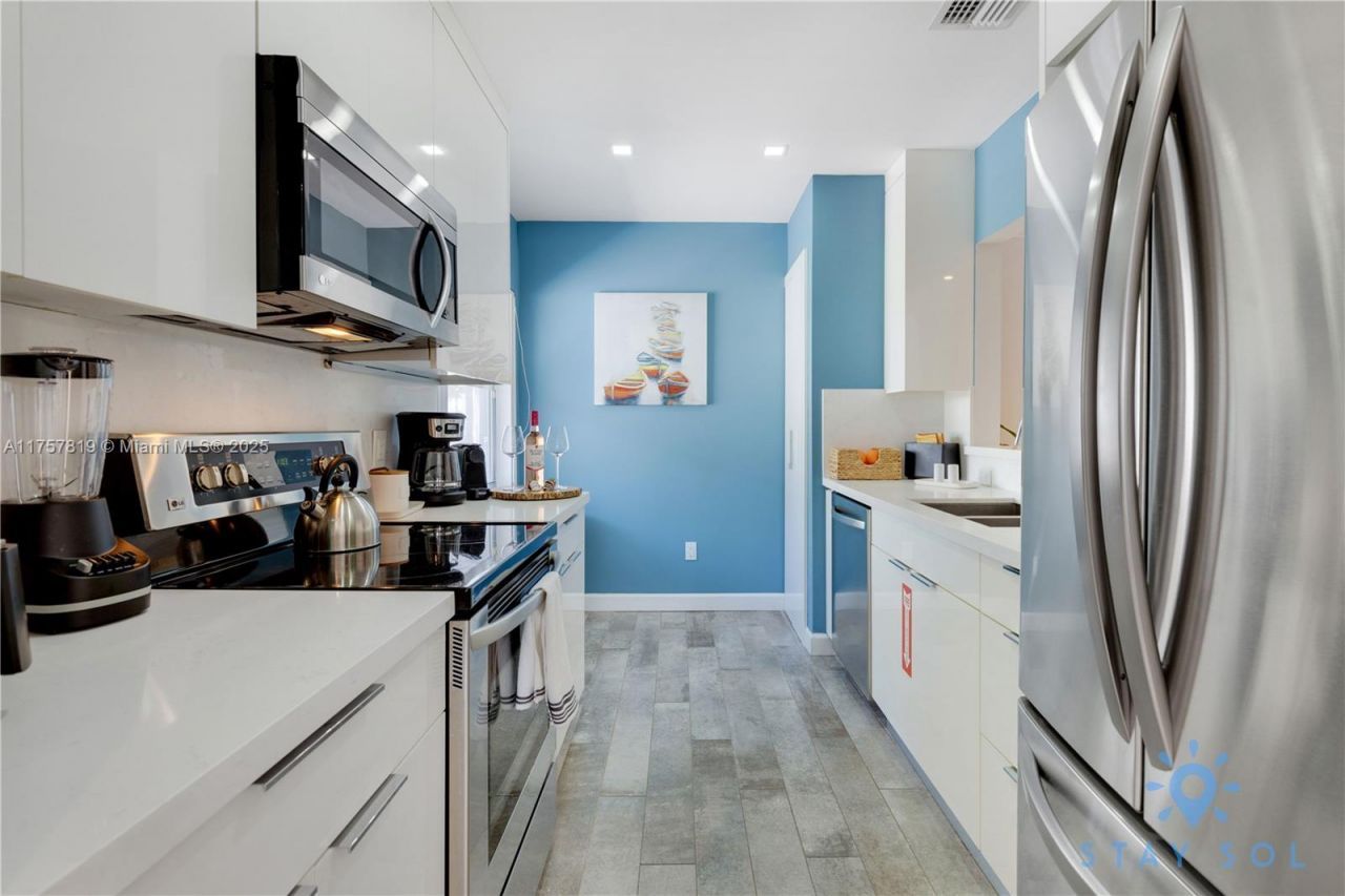 328 Missouri St, Unit ., Hollywood, FL 33019 Photo