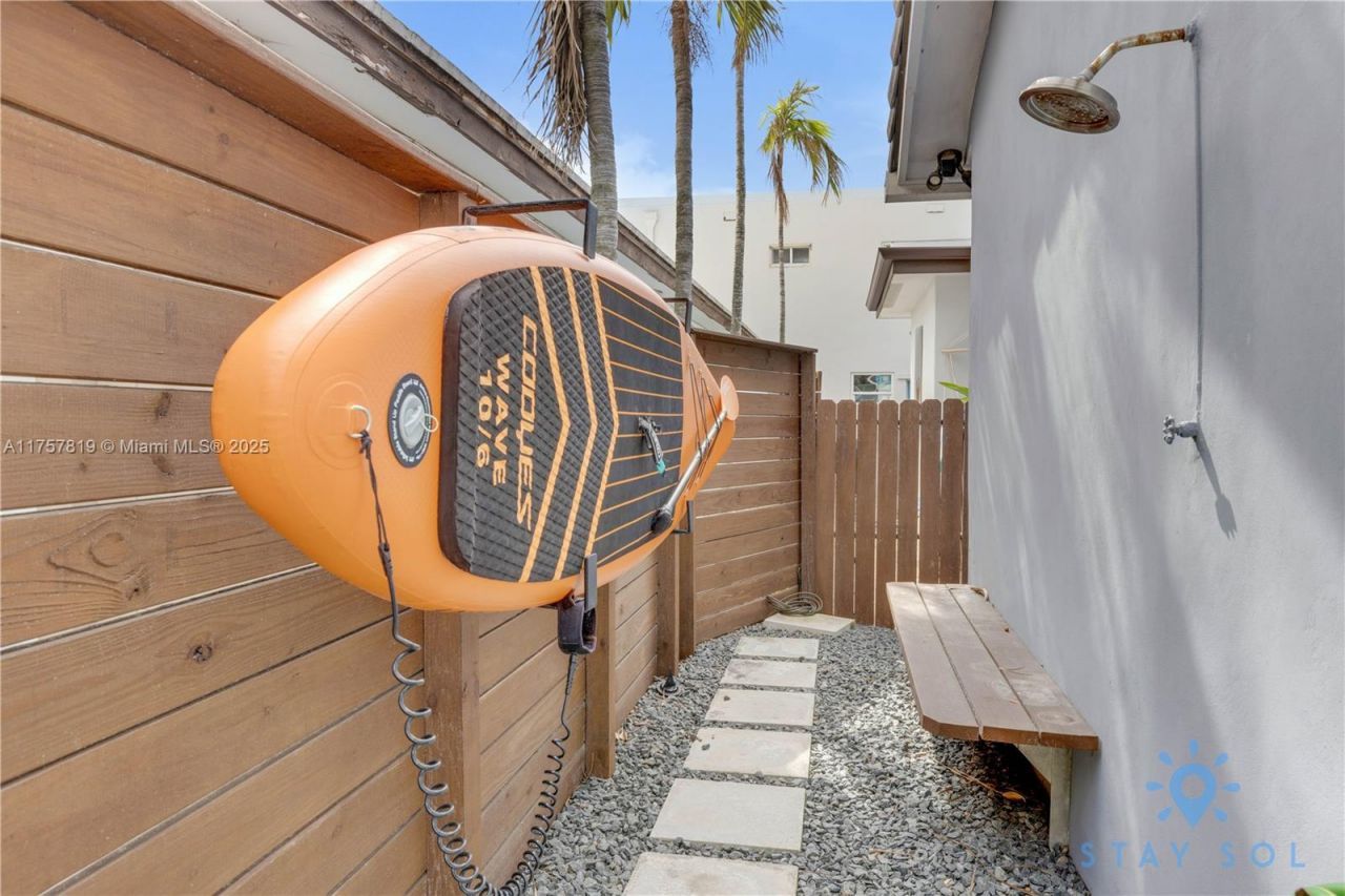 328 Missouri St, Unit ., Hollywood, FL 33019 Photo