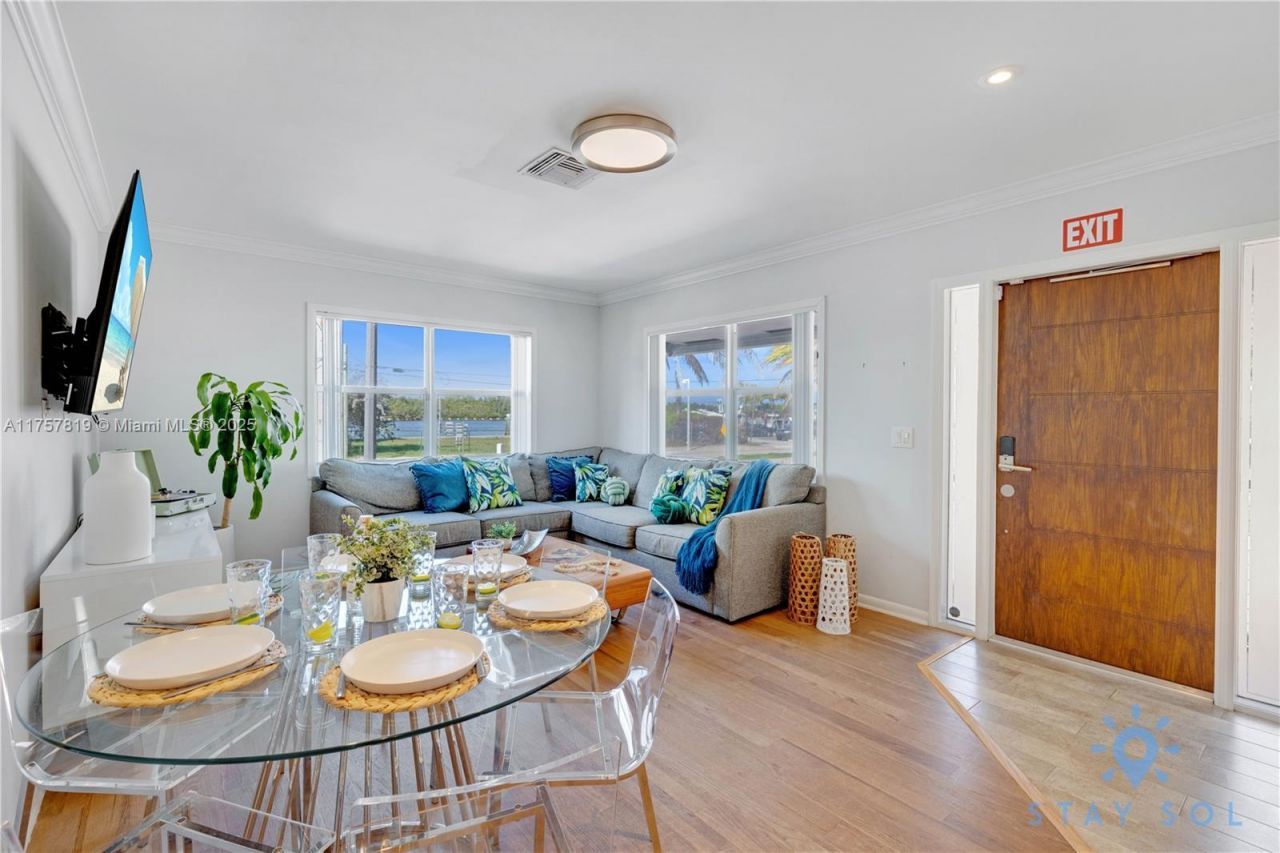 328 Missouri St, Unit ., Hollywood, FL 33019 Photo