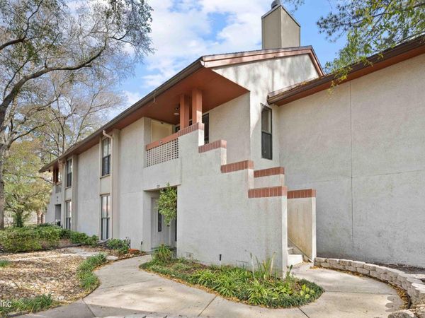 1004 WOOD HILL Place, Unit 1004, Jacksonville, FL 32256