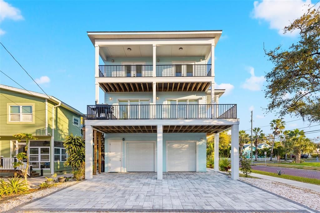 5402 31st Avenue S, Gulfport, FL 33707 Photo