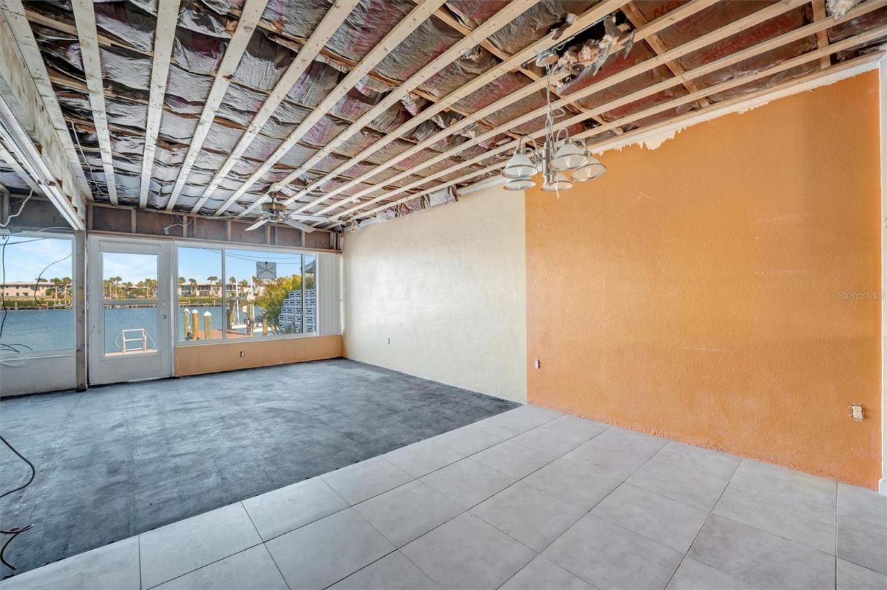 15 Seaside Court, Holmes Beach, FL 34217 Photo