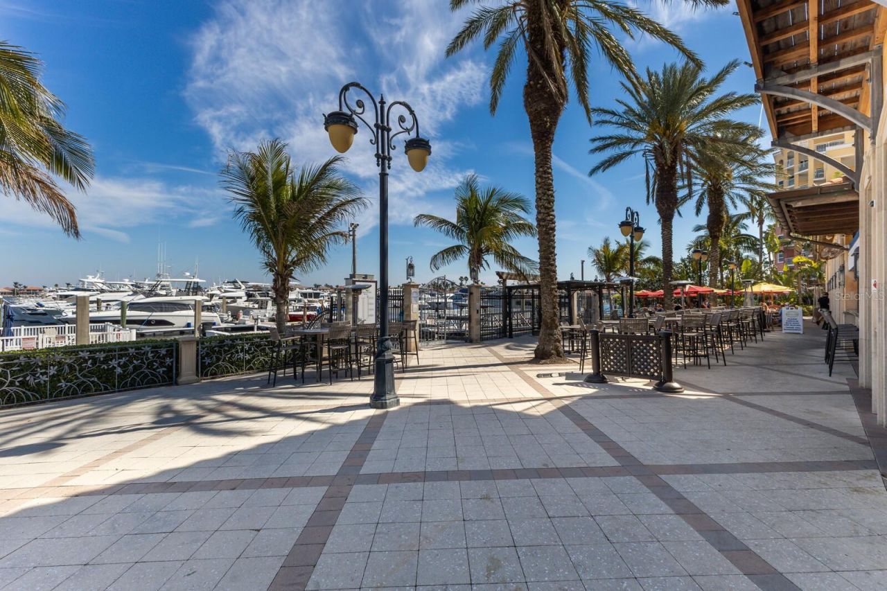 1318 3rd Street Circle E, Palmetto, FL 34221 Photo