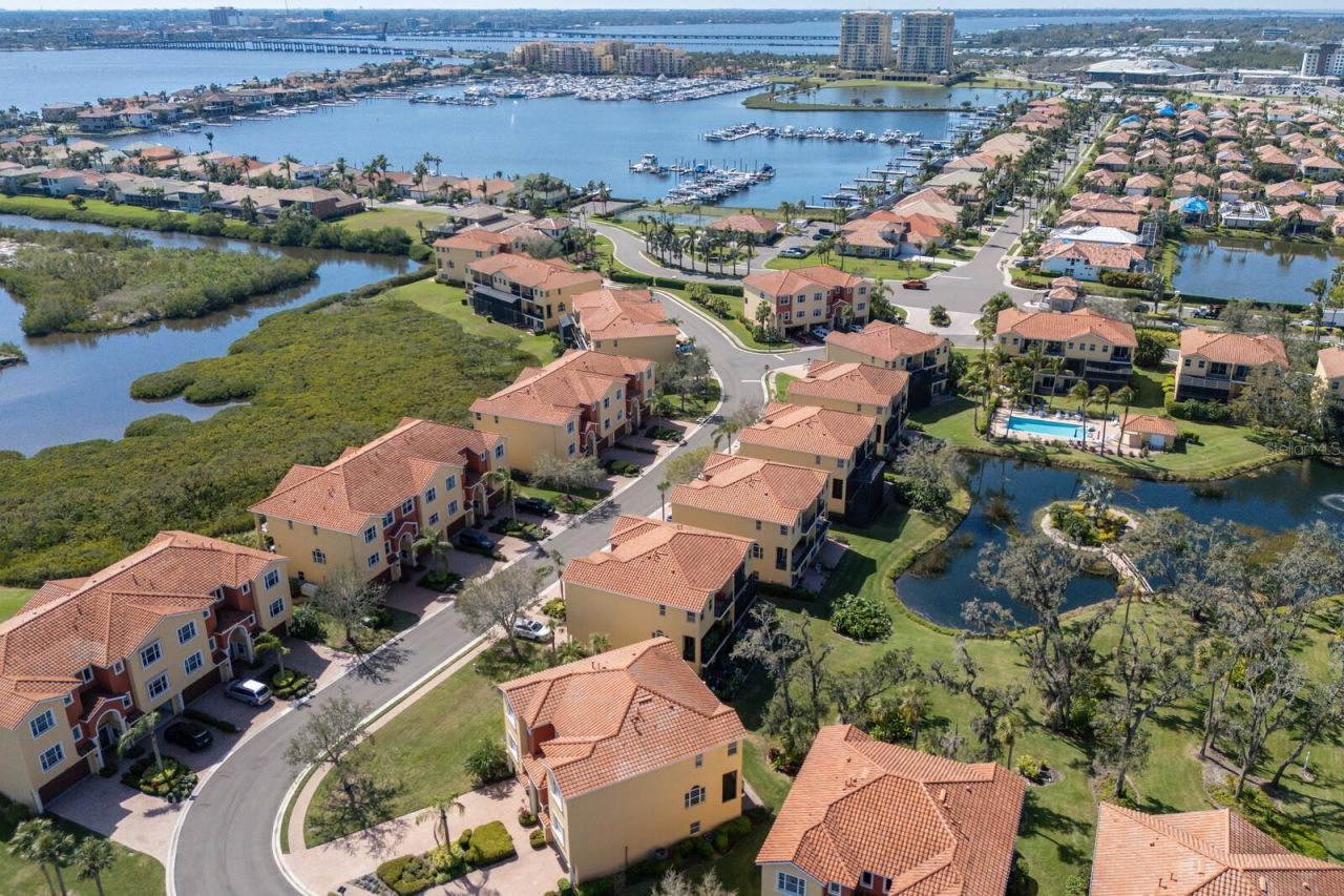 1318 3rd Street Circle E, Palmetto, FL 34221 Photo