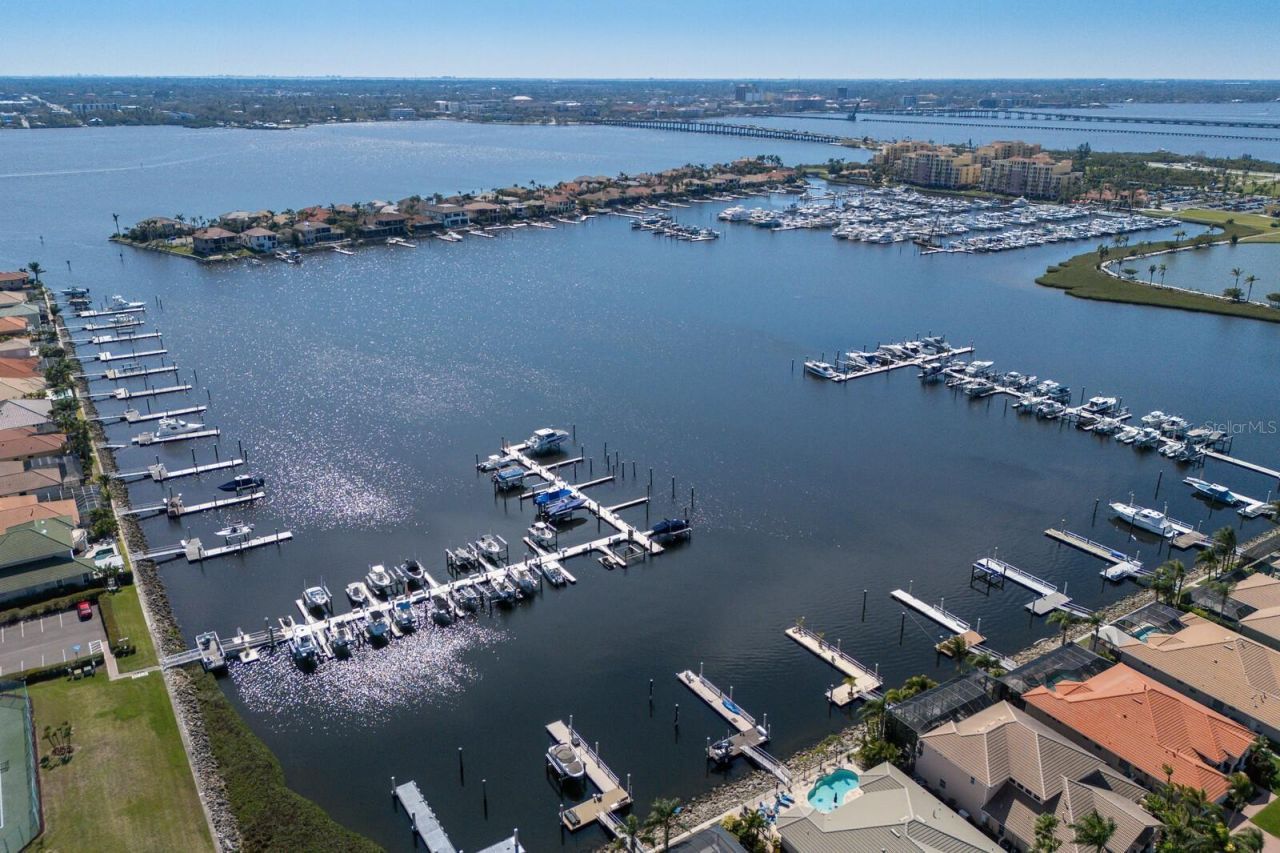 1318 3rd Street Circle E, Palmetto, FL 34221 Photo