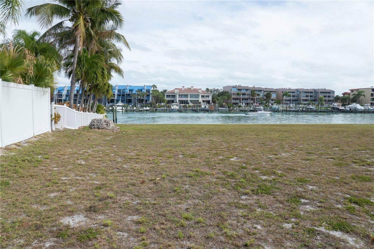 Galeon Drive, Tierra Verde, FL 33715 Photo