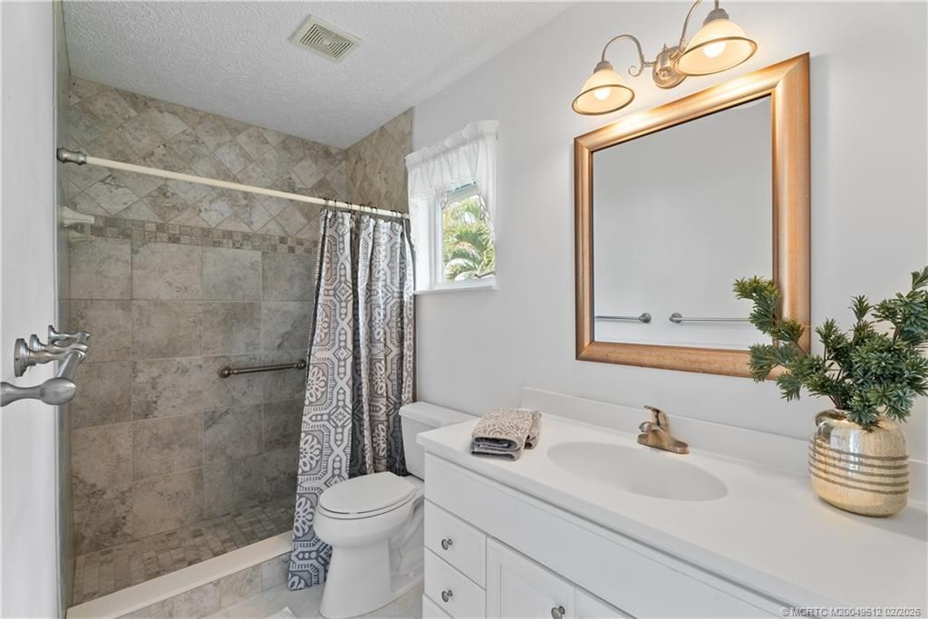 1559 SW Dyer Point Road, Palm City, FL 34990 Photo