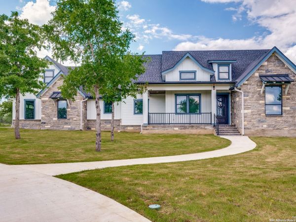 485 Post Oak, Gonzales, TX 78629